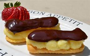 Chocolate Éclair